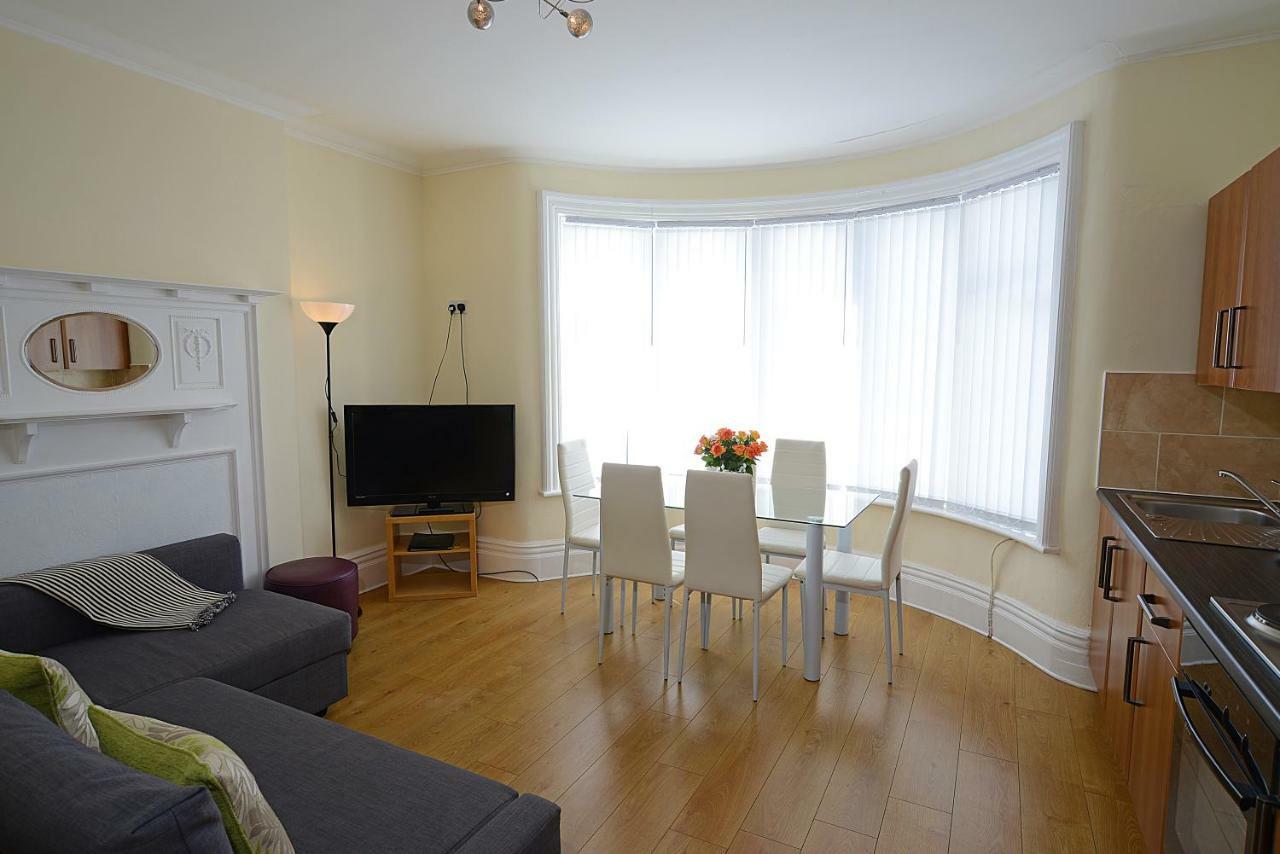 Twelve Apartments Blackpool Exteriér fotografie